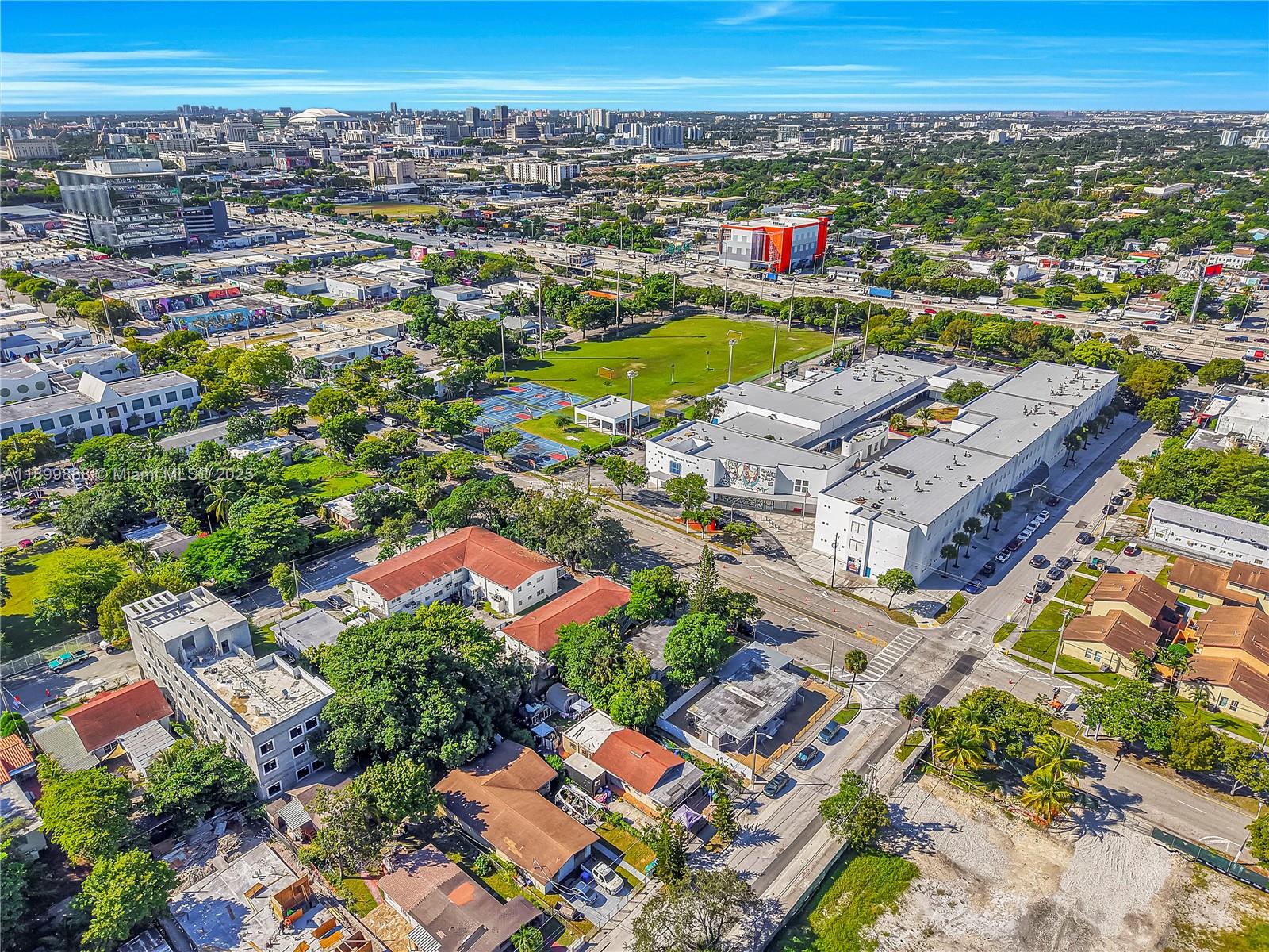 Ver detalles   /  1378 sq. ft. $ 2025-10-21 0 foto