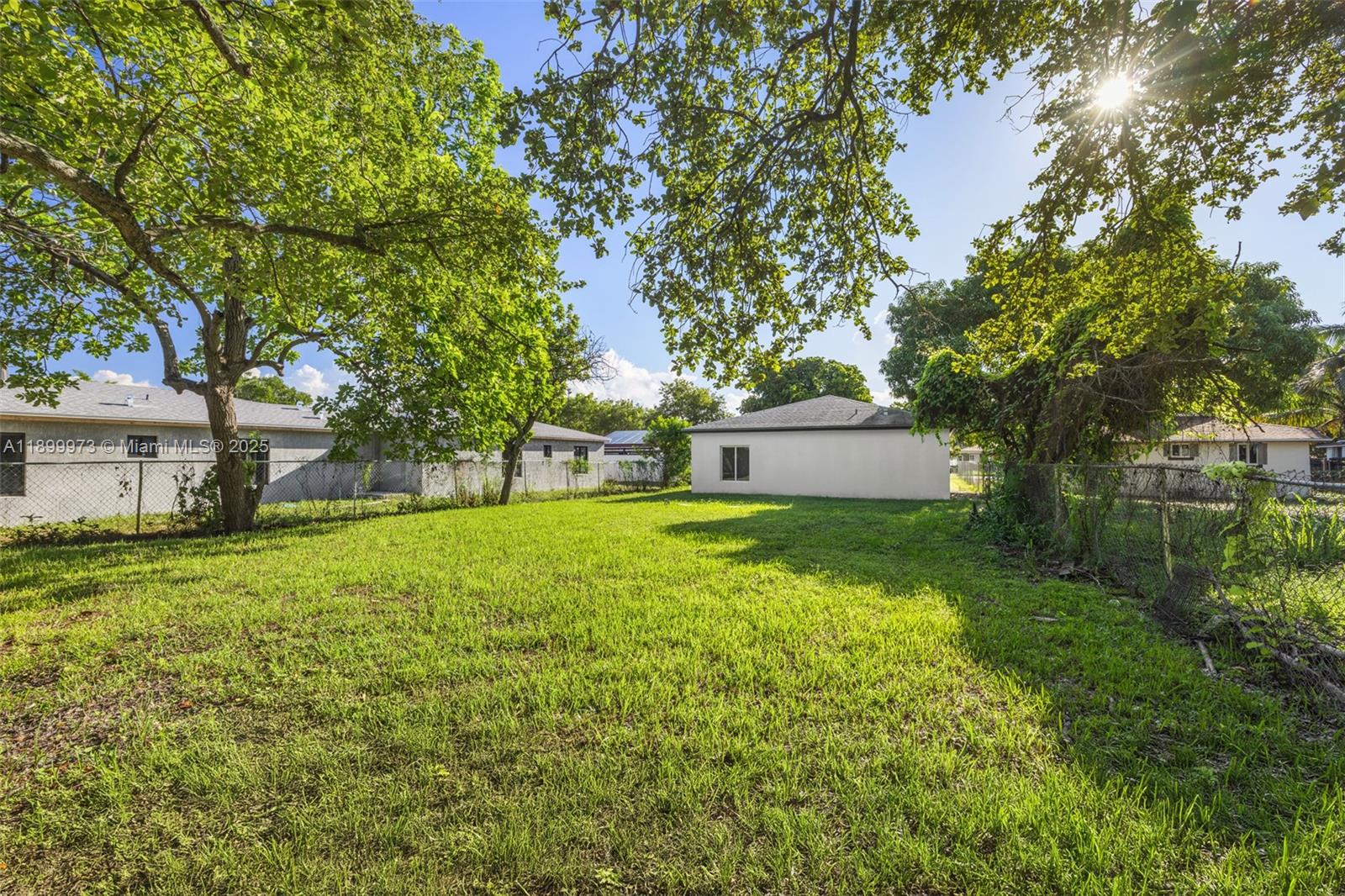   /  2686 sq. ft. $ 2025-10-21 0 Photo