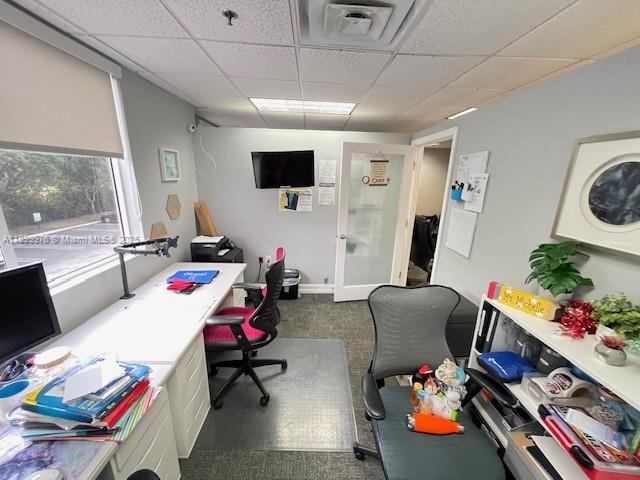 See details 10  /   sq. ft. $ 2025-10-21 0 Photo