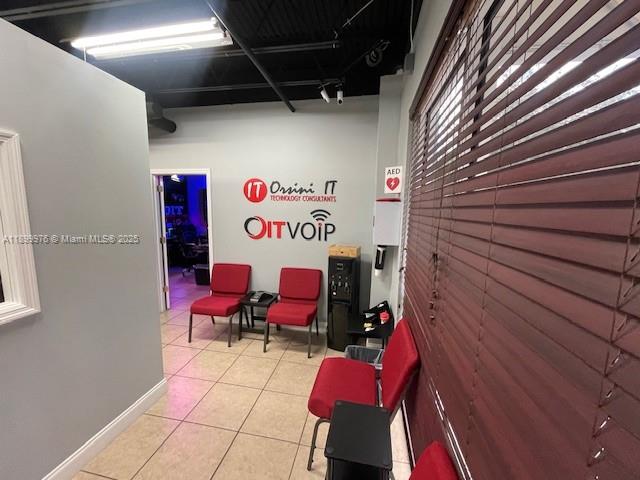 See details 10  /   sq. ft. $ 2025-10-21 0 Photo