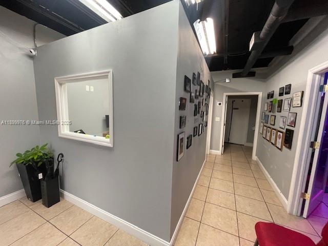 See details 10  /   sq. ft. $ 2025-10-21 0 Photo