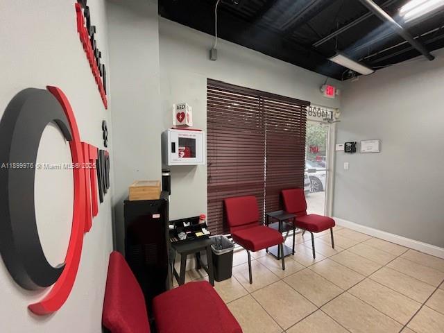 See details 10  /   sq. ft. $ 2025-10-21 0 Photo