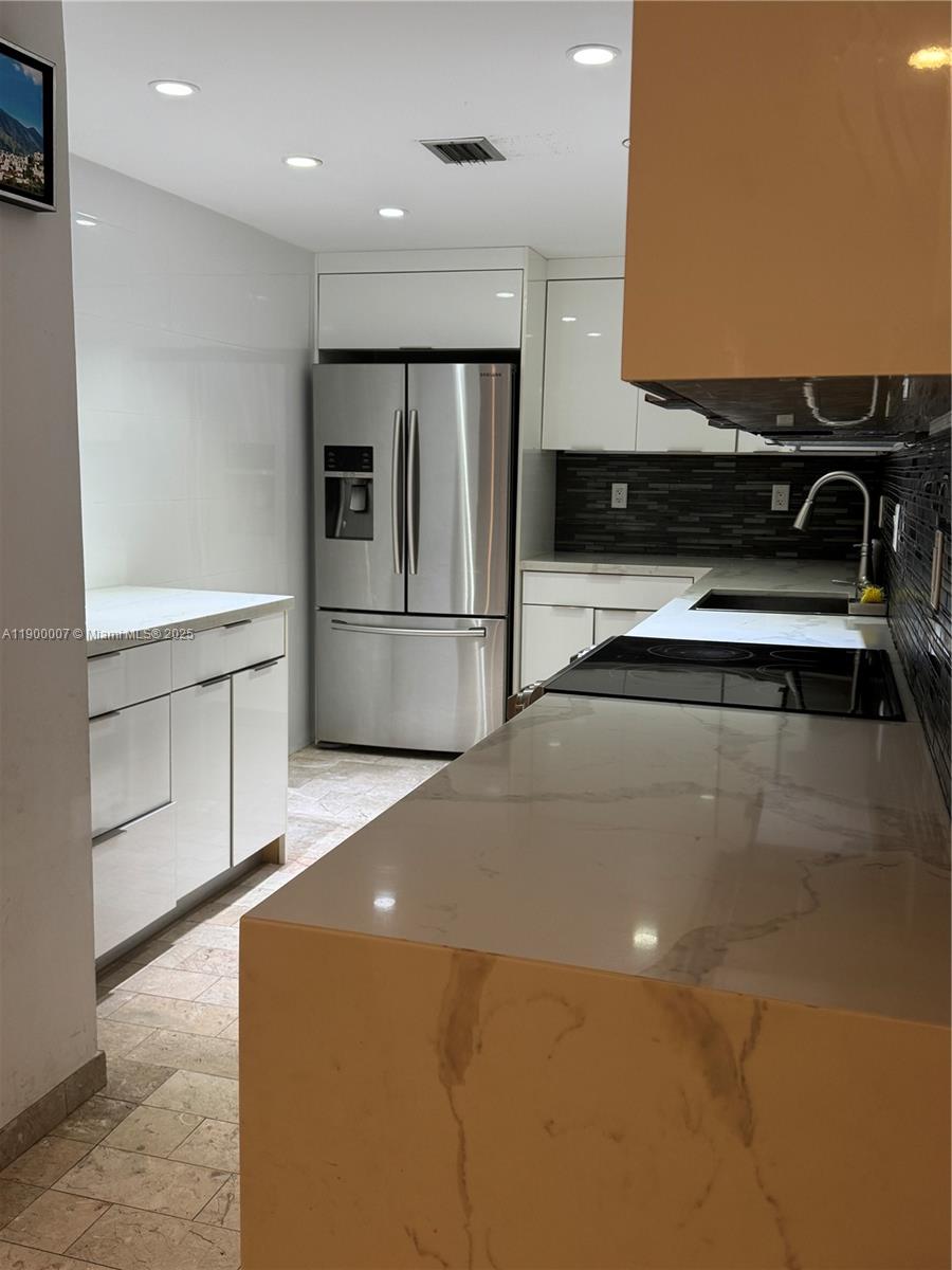 Photo of    #1206, Hallandale Beach, Florida, 33009 - 