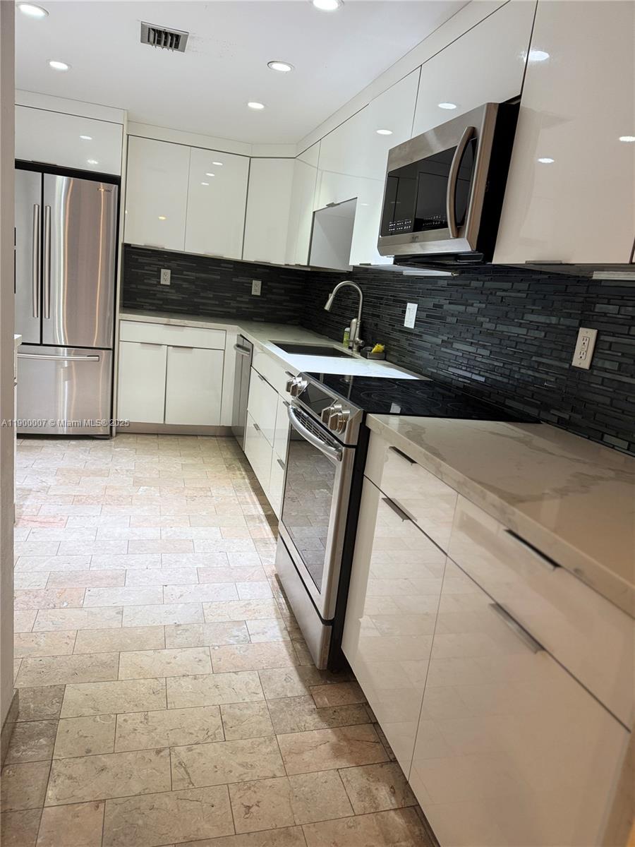 Photo of    #1206, Hallandale Beach, Florida, 33009 - 