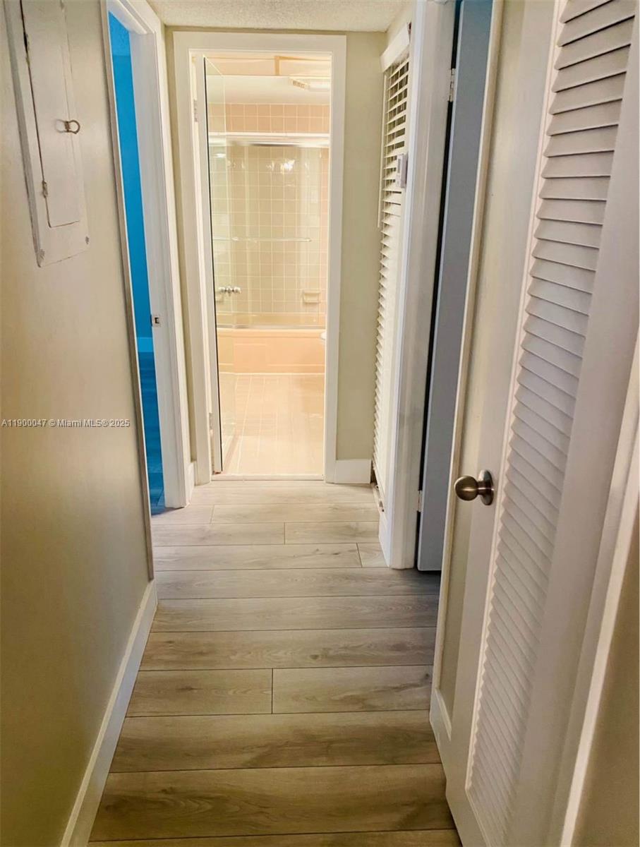 Photo of 320 12th Ave #307, Hallandale Beach, Florida, 33009 -