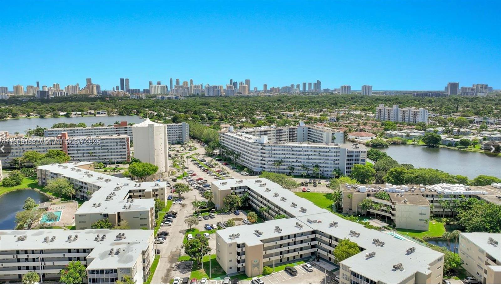 111 2 / 2 1040 sq. ft. $ 2025-10-21 0 Photo