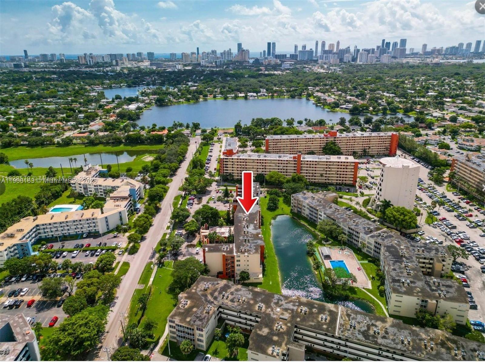 111 2 / 2 1040 sq. ft. $ 2025-10-21 0 Photo