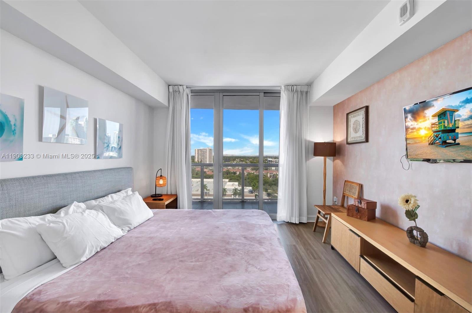 Photo of 2602 Hallandale Beach Blvd #R1610, Hallandale Beach, Florida, 33009 -