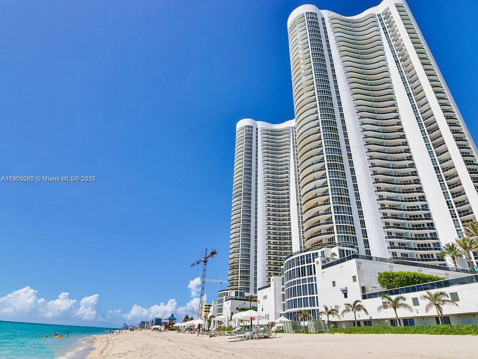See details 805 2 / 3 1435 sq. ft. $ 2025-10-21 0 Photo