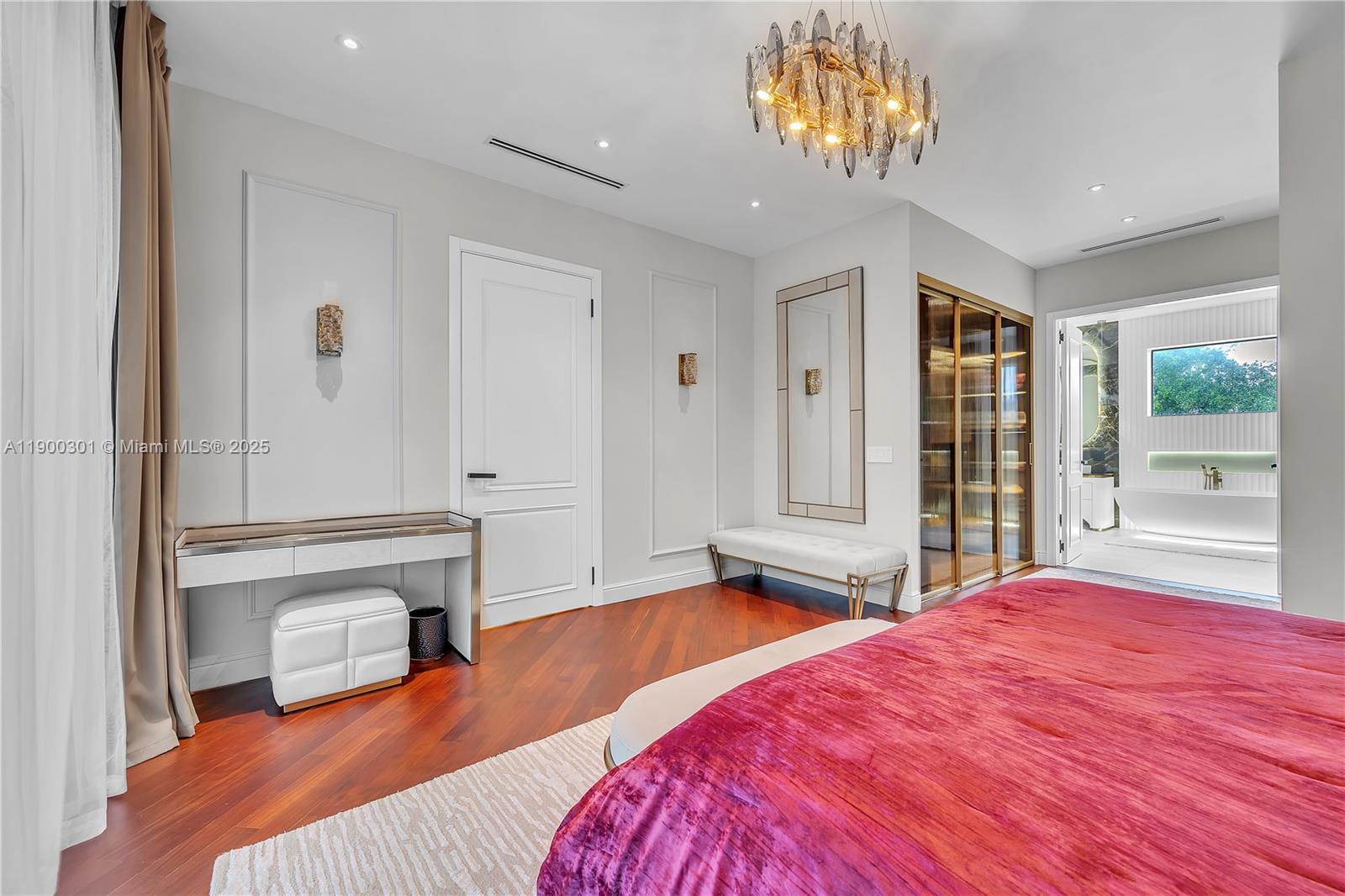 Photo of 1594 Shoreline Way  (1594), Hollywood, Florida, 33019 -
