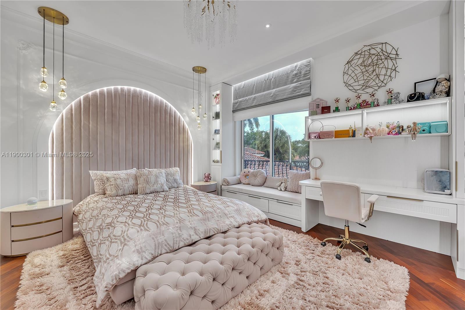 Photo of 1594 Shoreline Way  (1594), Hollywood, Florida, 33019 -