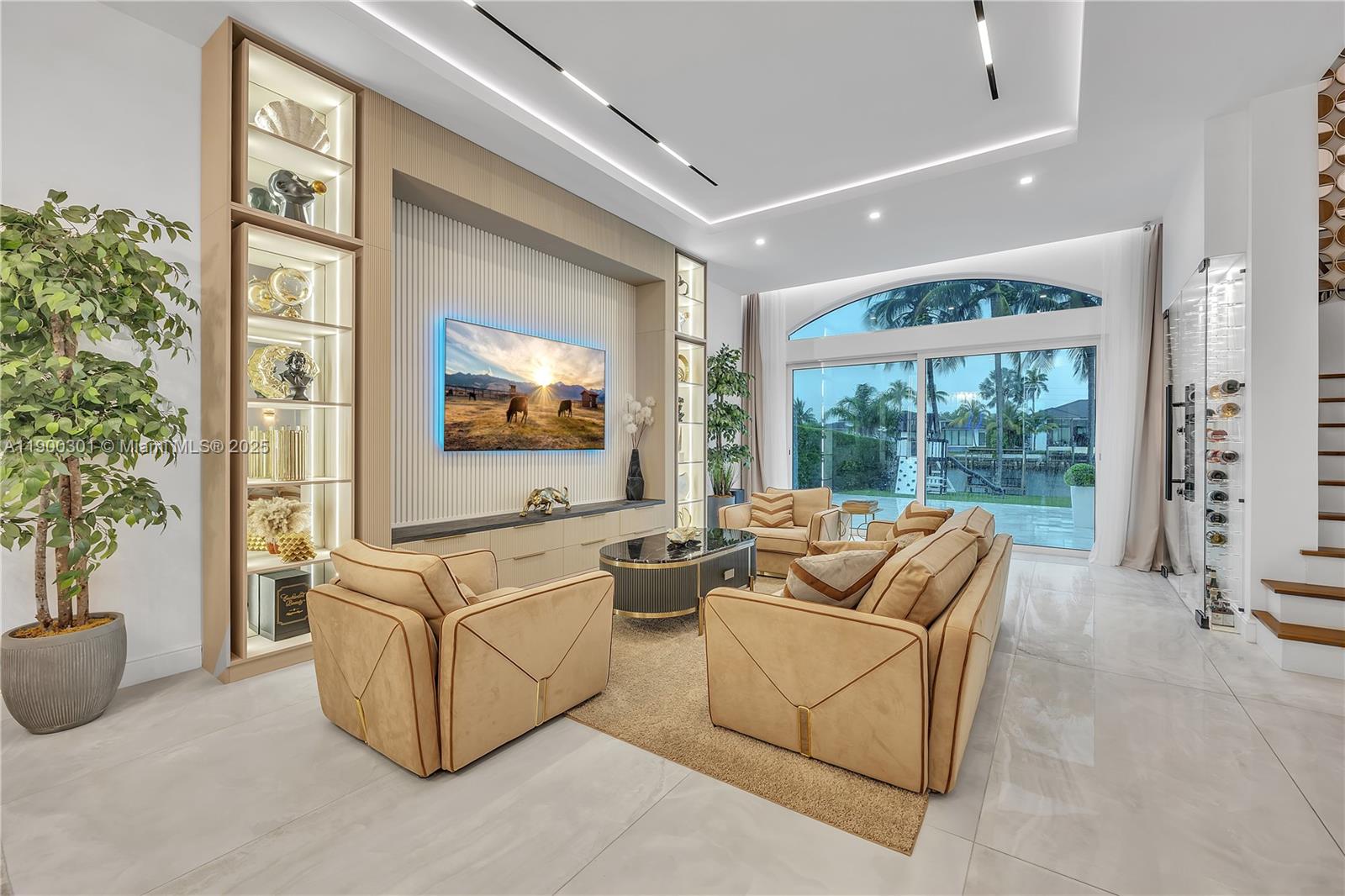 Photo of 1594 Shoreline Way  (1594), Hollywood, Florida, 33019 -