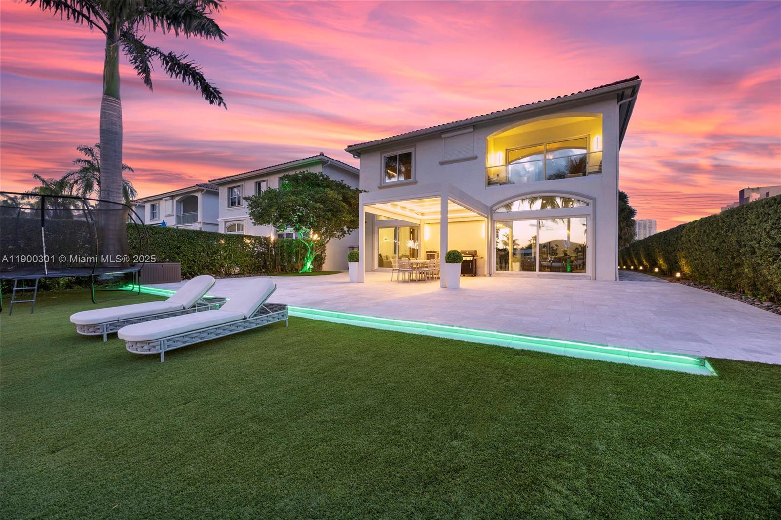 Photo of 1594 Shoreline Way  (1594), Hollywood, Florida, 33019 -