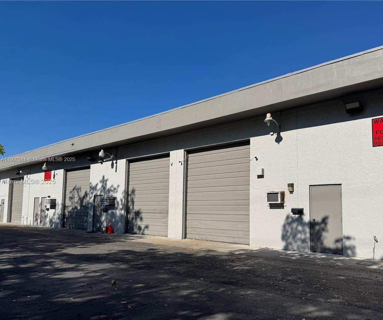 See details   /   sq. ft. $ 2025-10-21 0 Photo