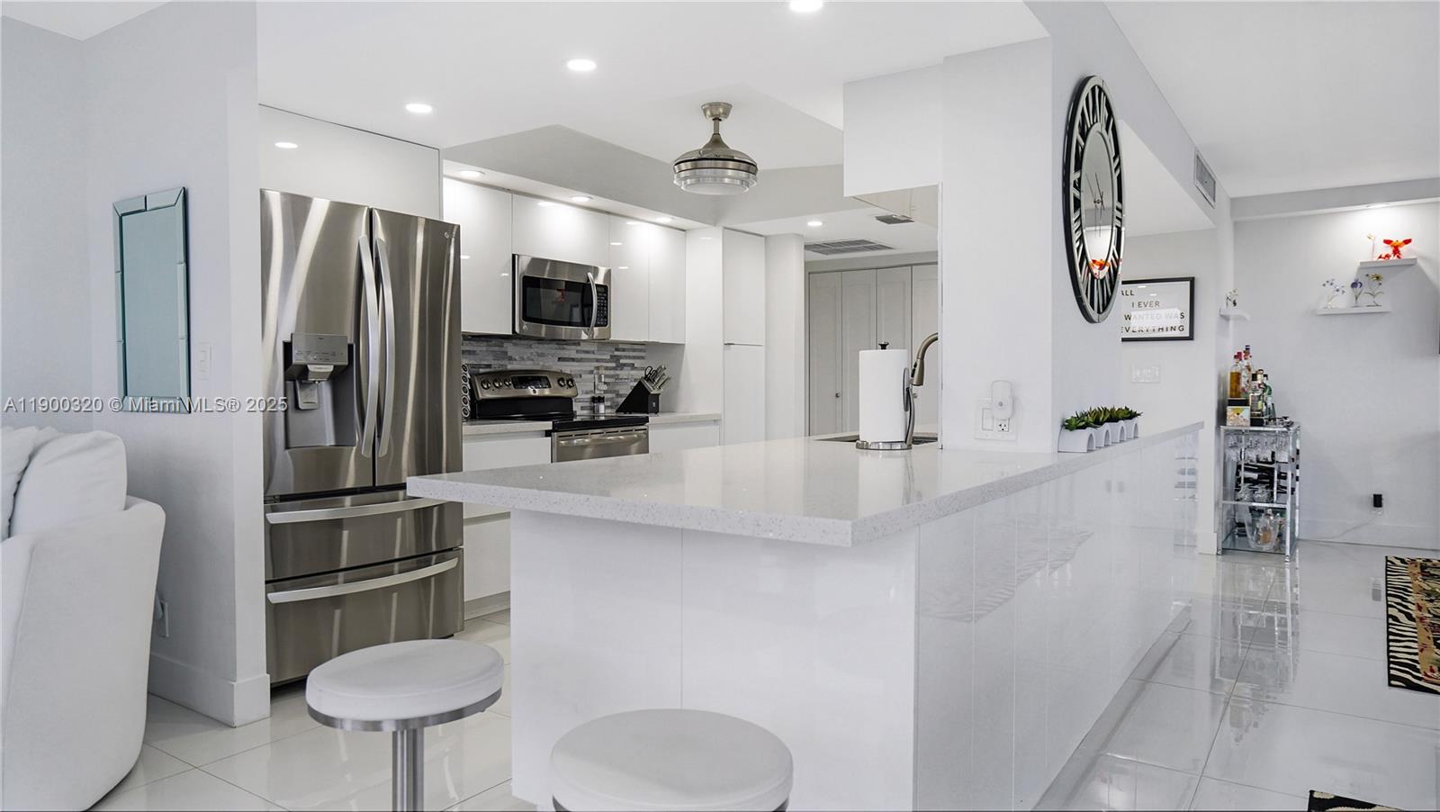 Photo of 2017 Ocean Dr  #1510, Hallandale Beach, Florida, 33009 -