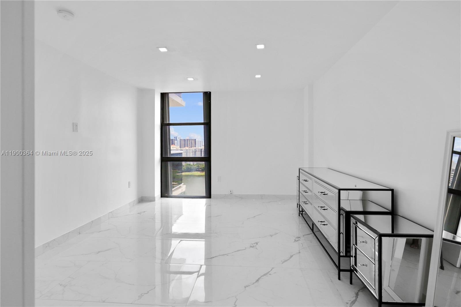 Photo of 3675 Country Club Dr  #2008, Aventura, Florida, 33180 - Master Bedroom