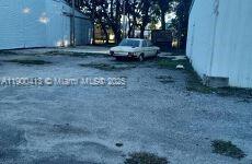 See details   /   sq. ft. $ 2025-10-21 0 Photo