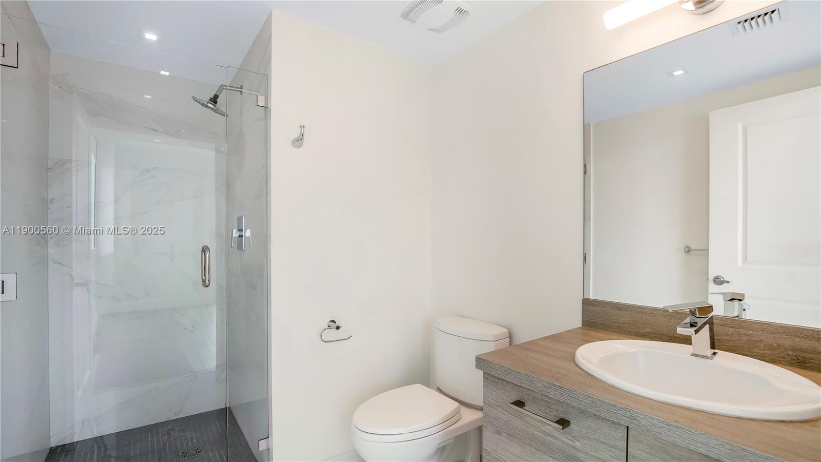 Photo of 400 Sunny Isles Blvd  #1108, Sunny Isles Beach, Florida, 33160 - 