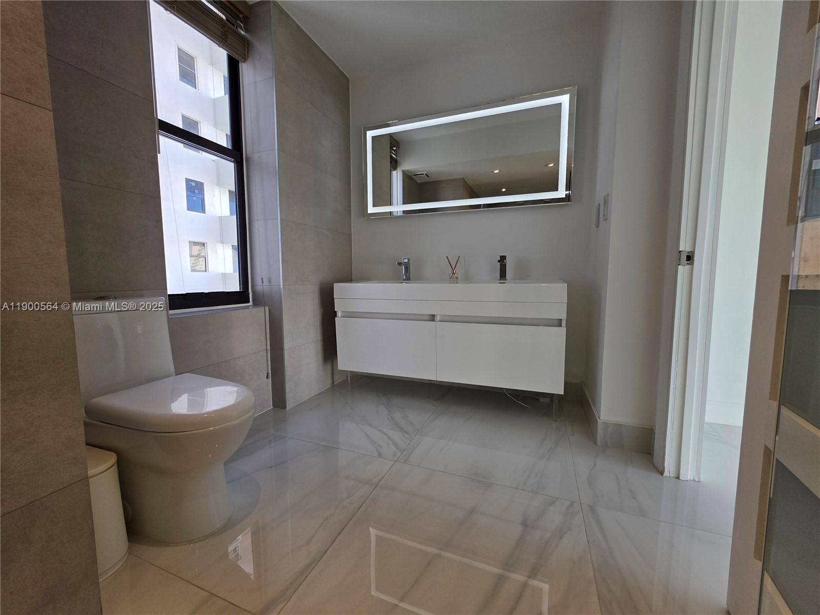 Photo of 18181 31st Ct  #2206, Aventura, Florida, 33160 - 