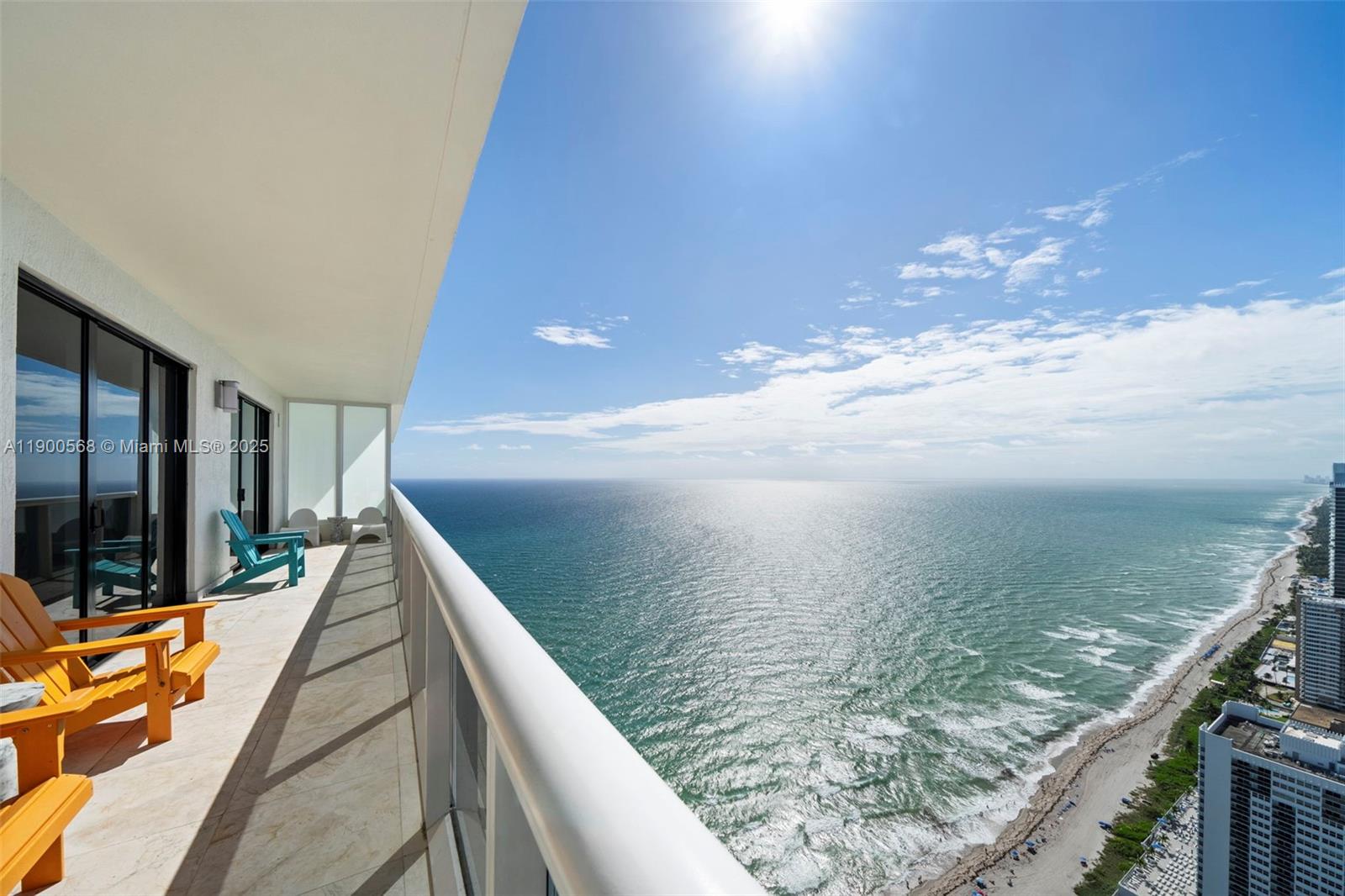 See details 5103 3 / 4 2566 sq. ft. $ 2025-10-22 0 Photo