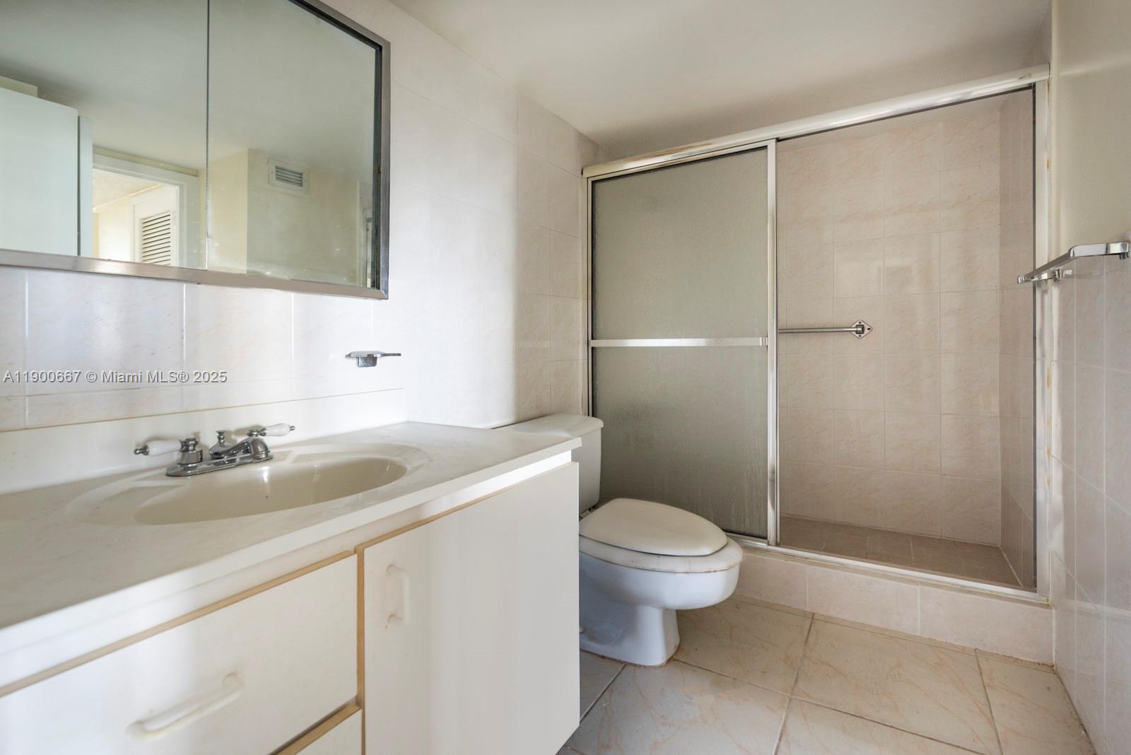 Photo of 2030 Ocean Dr #1002, Hallandale Beach, Florida, 33009 -