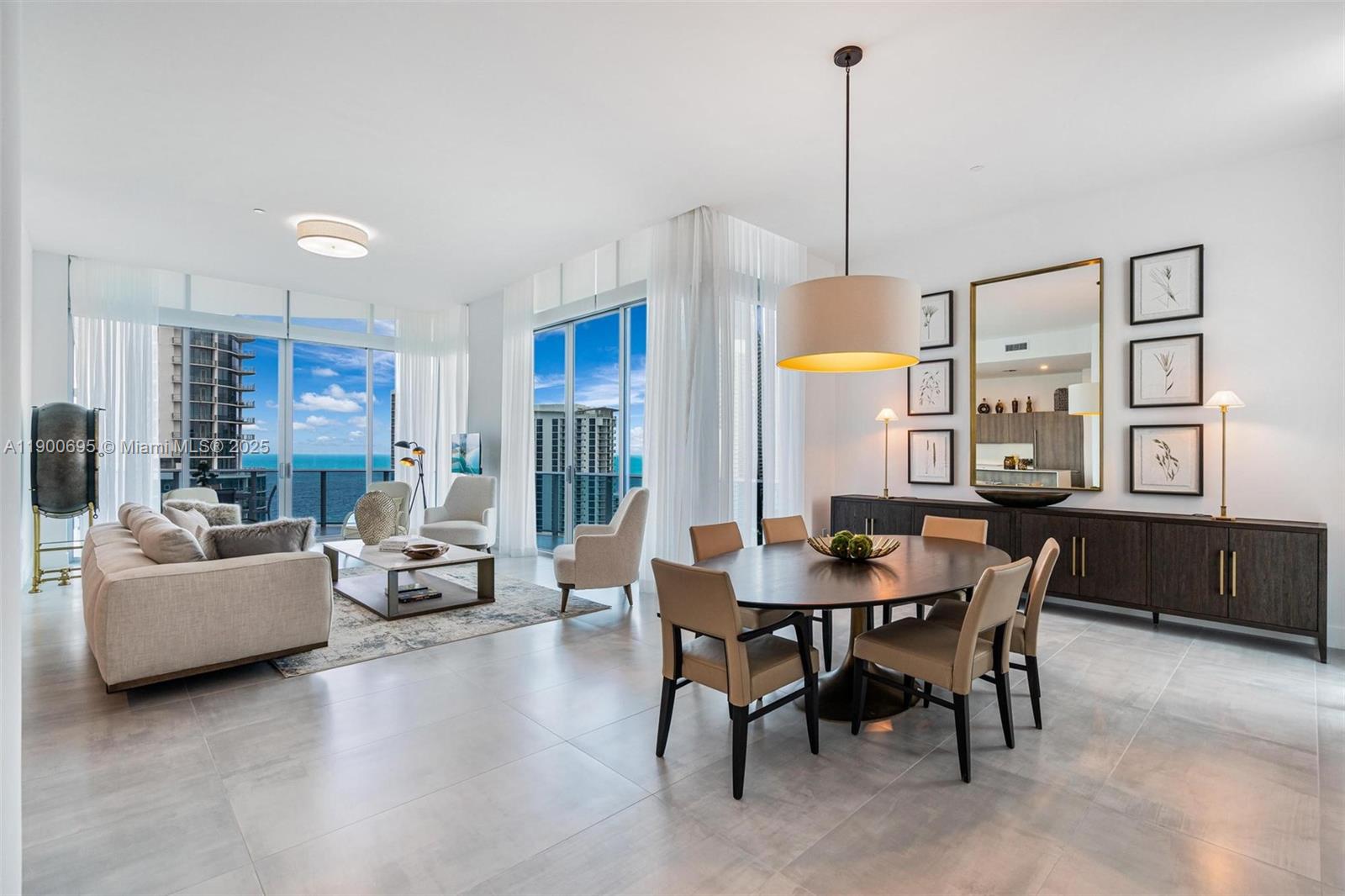 PH1 3 / 4 2767 sq. ft. $ 2025-10-22 0 foto