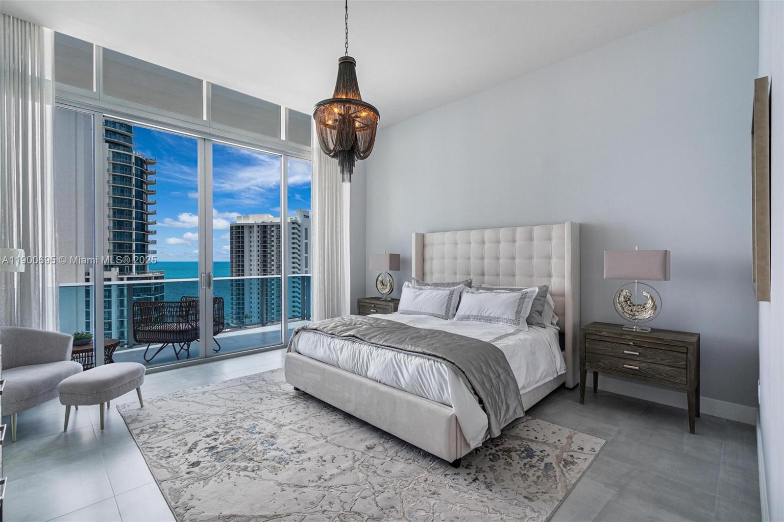 PH1 3 / 4 2767 sq. ft. $ 2025-10-22 0 foto