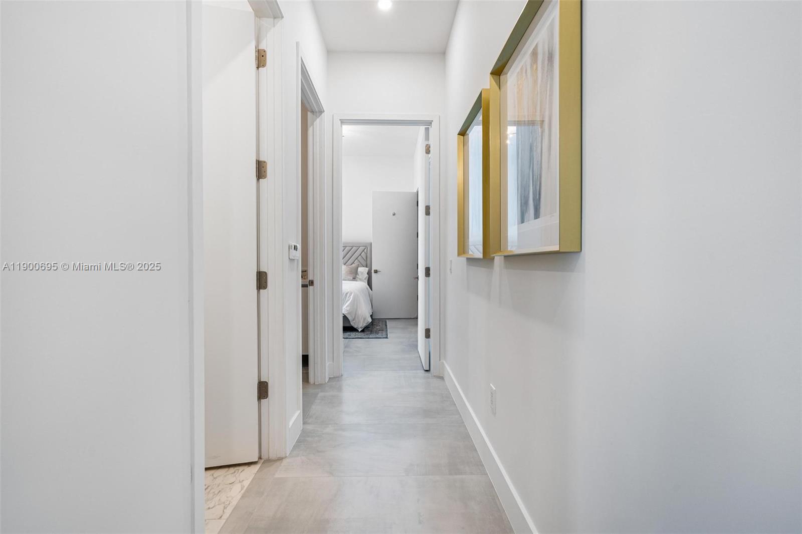 PH1 3 / 4 2767 sq. ft. $ 2025-10-22 0 foto