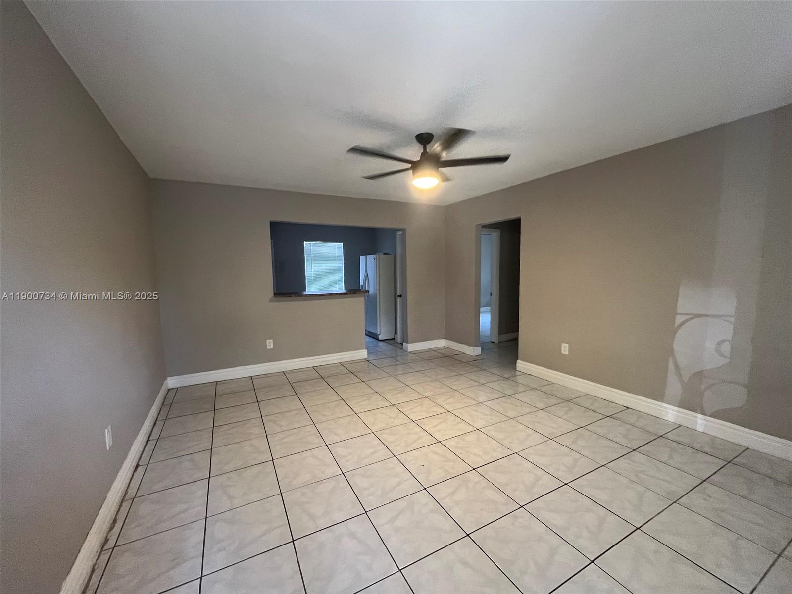 See details   /   sq. ft. $ 2025-10-22 0 Photo