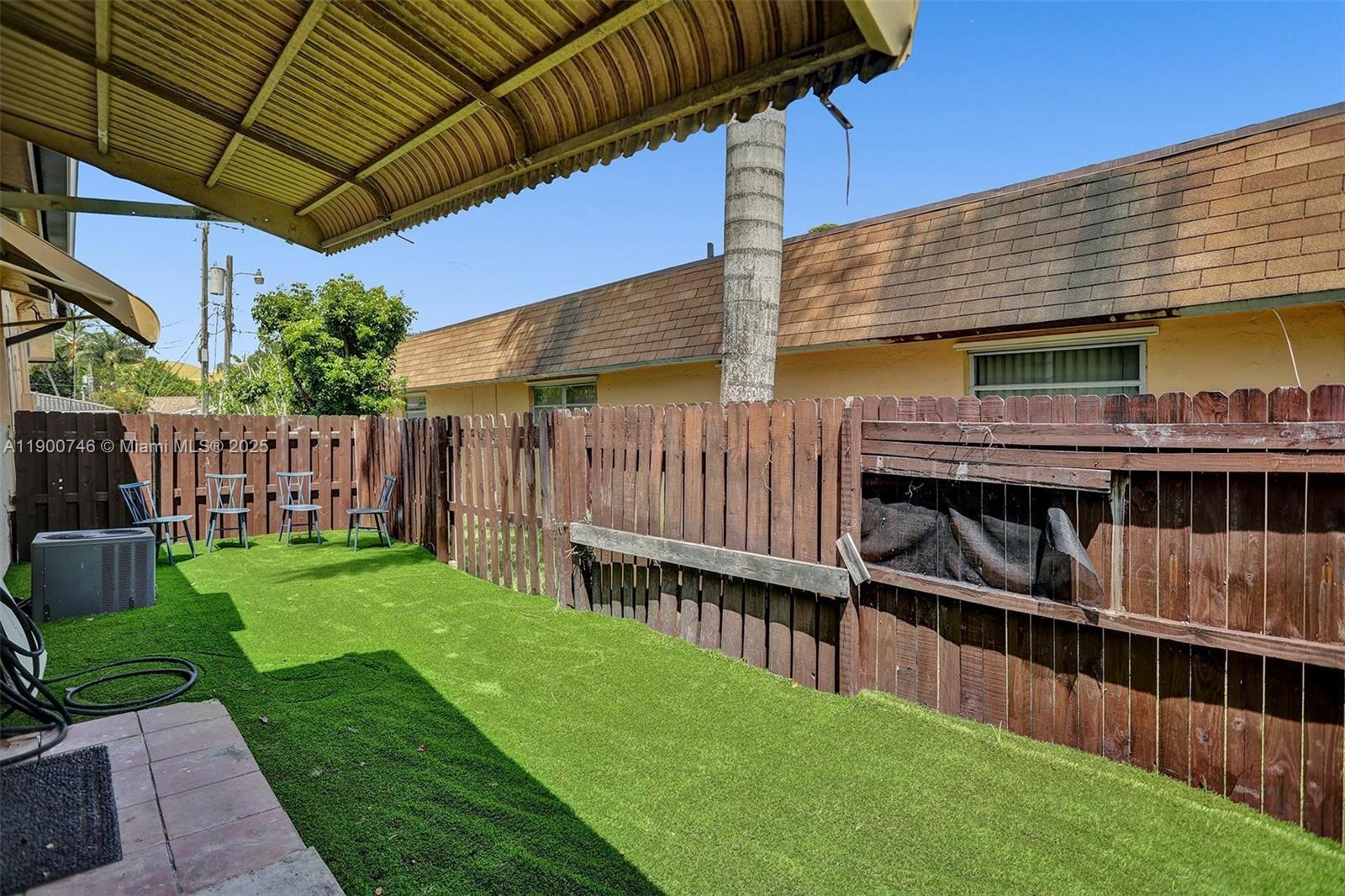 Ver detalles   /  2401 sq. ft. $ 2025-10-22 0 foto