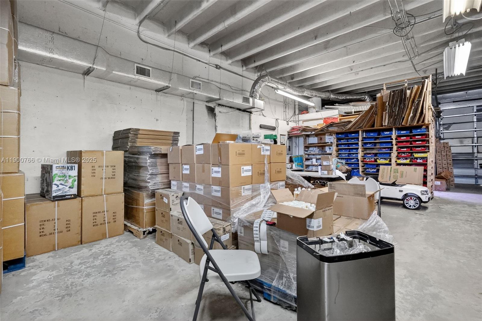 See details 115, 501, 503 / sq. ft. $ 2025-10-22 0 Photo