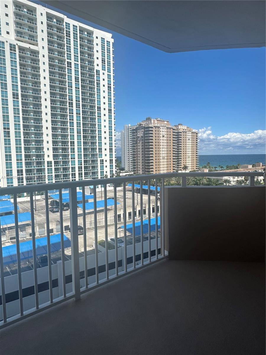 8B 1 / 1 798 sq. ft. $ 2025-10-22 0 Photo