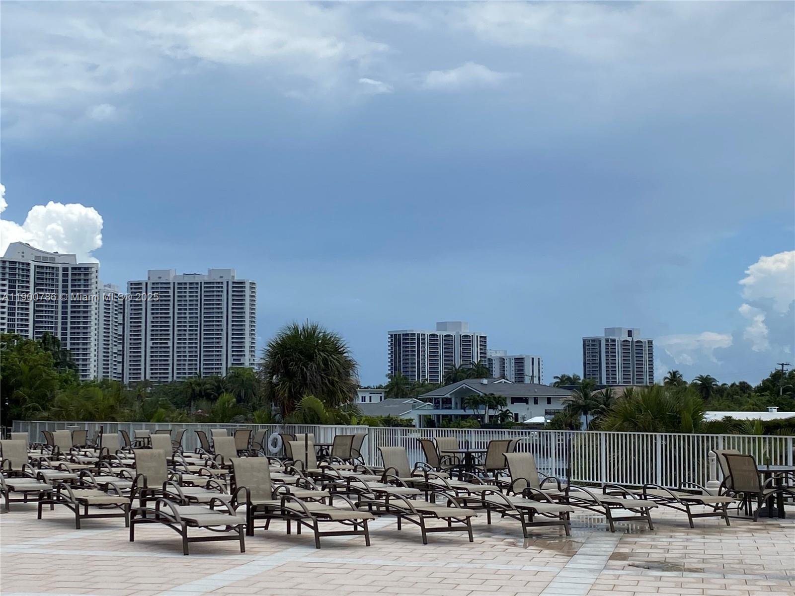 8B 1 / 1 798 sq. ft. $ 2025-10-22 0 Photo