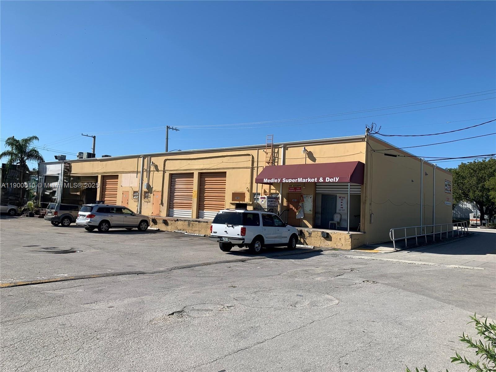 See details   /   sq. ft. $ 2025-10-22 0 Photo