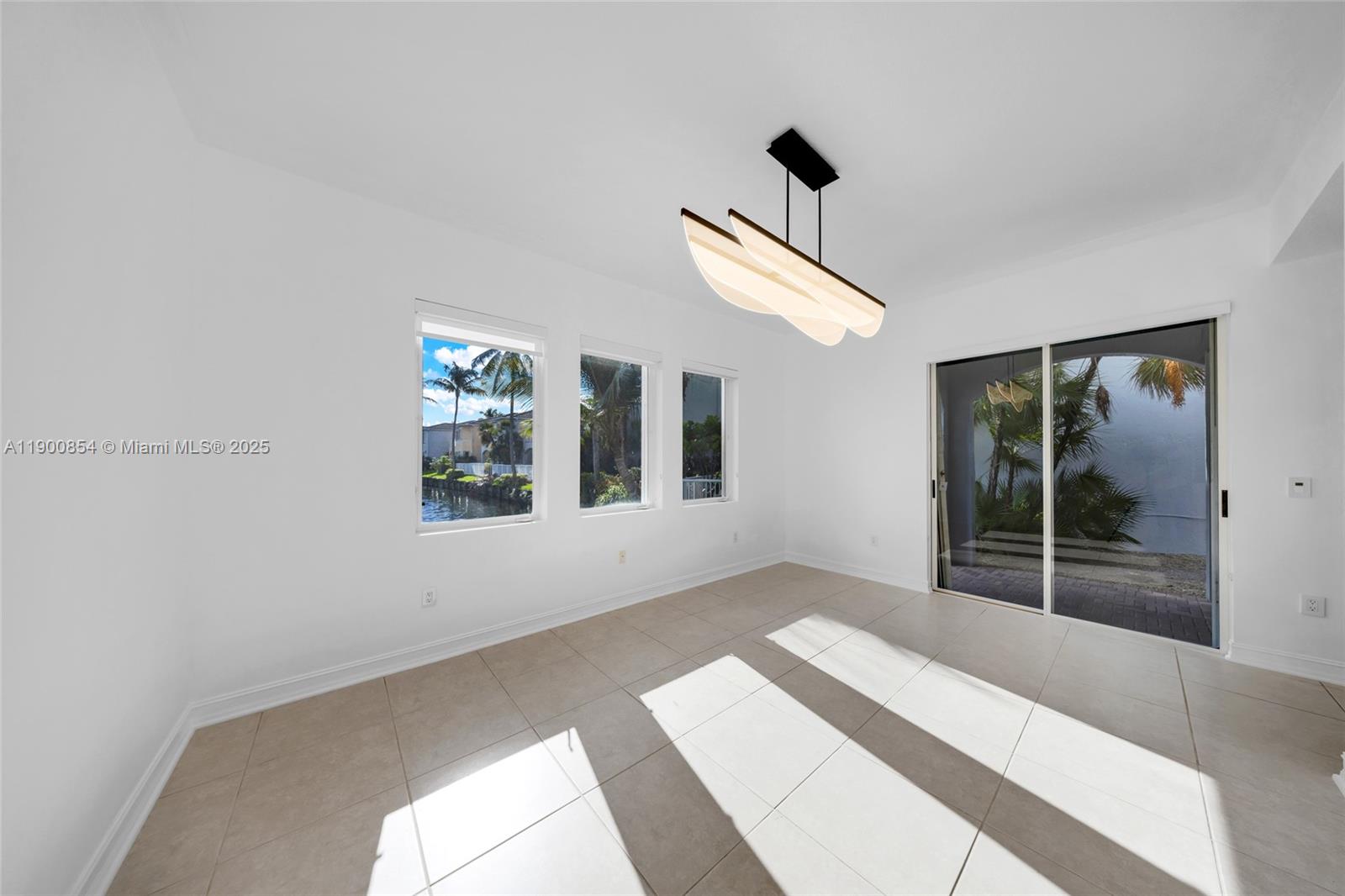 Photo of 21025 31st Ave  (21025), Aventura, Florida, 33180 -