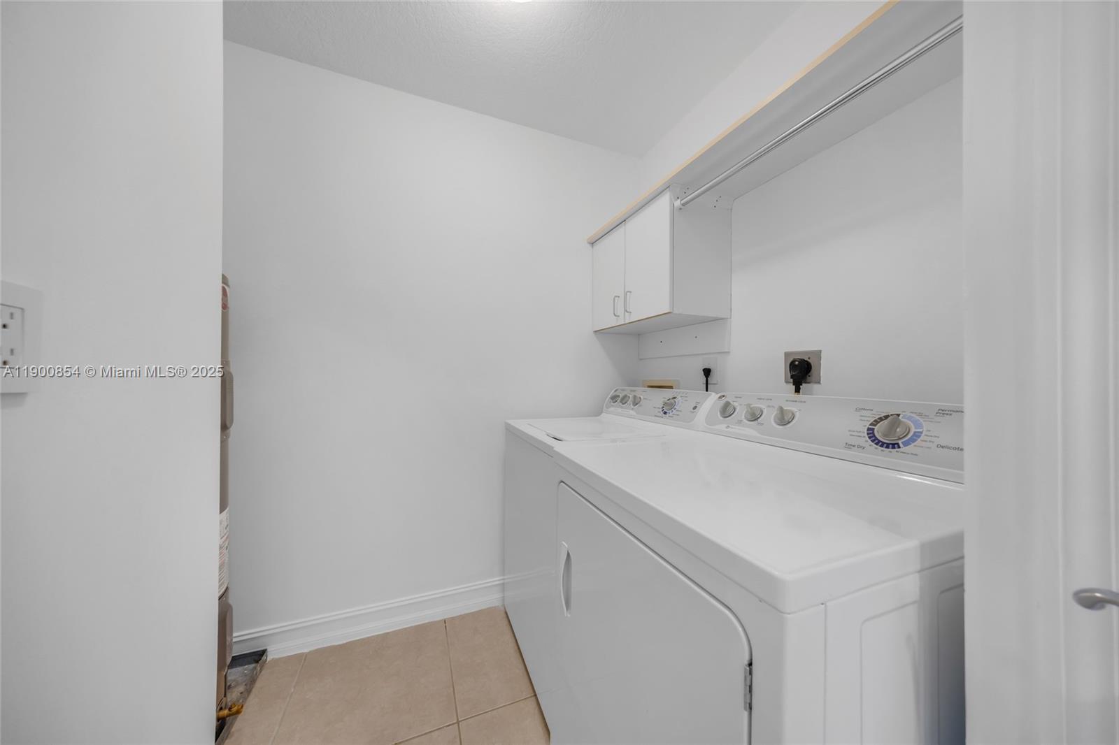 Photo of 21025 31st Ave  (21025), Aventura, Florida, 33180 -