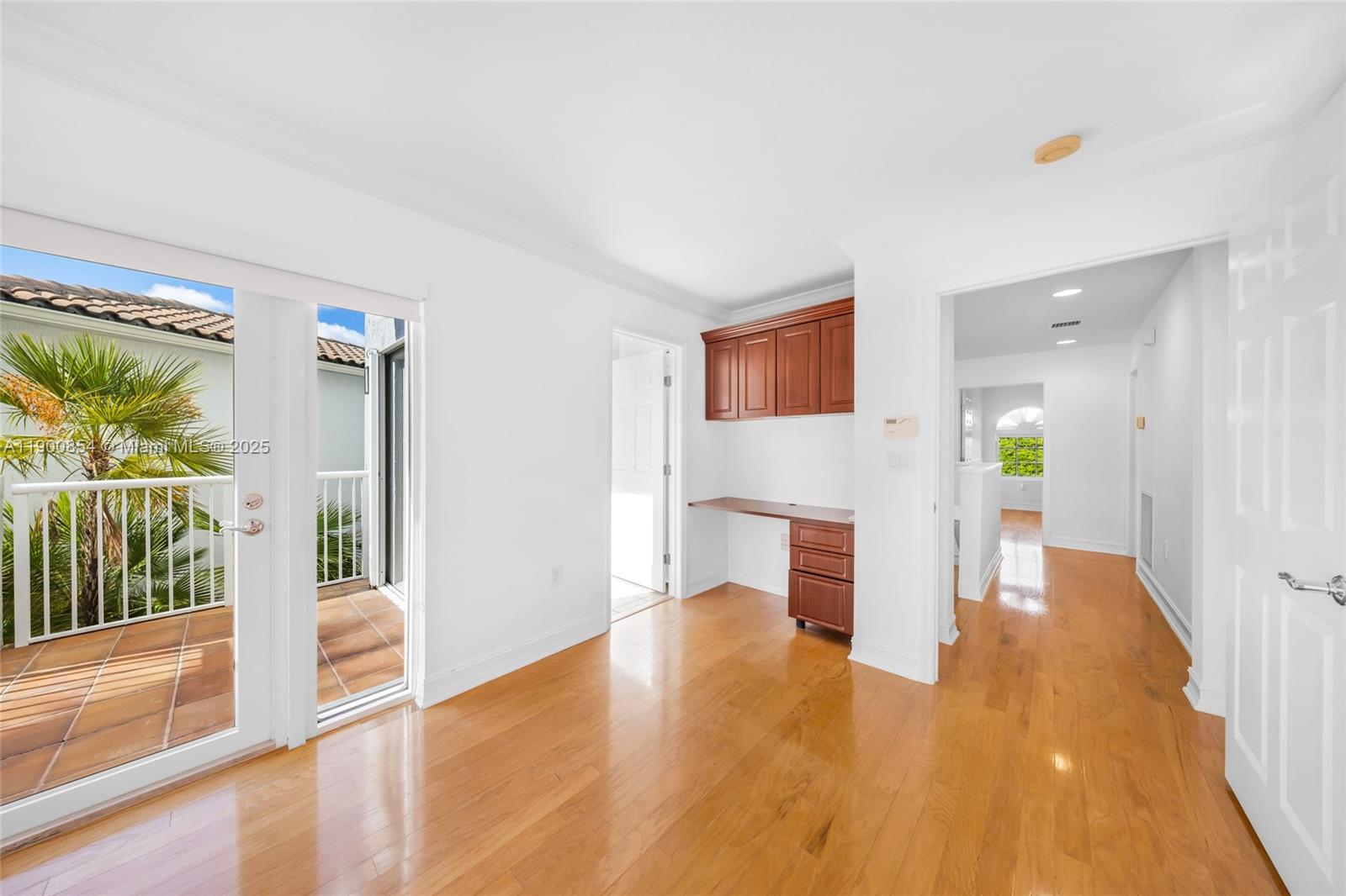 Photo of 21025 31st Ave  (21025), Aventura, Florida, 33180 -