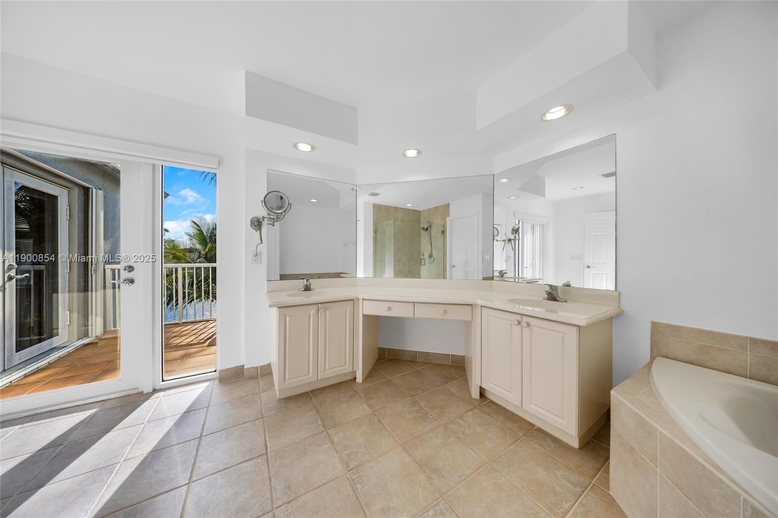 Photo of 21025 31st Ave  (21025), Aventura, Florida, 33180 -