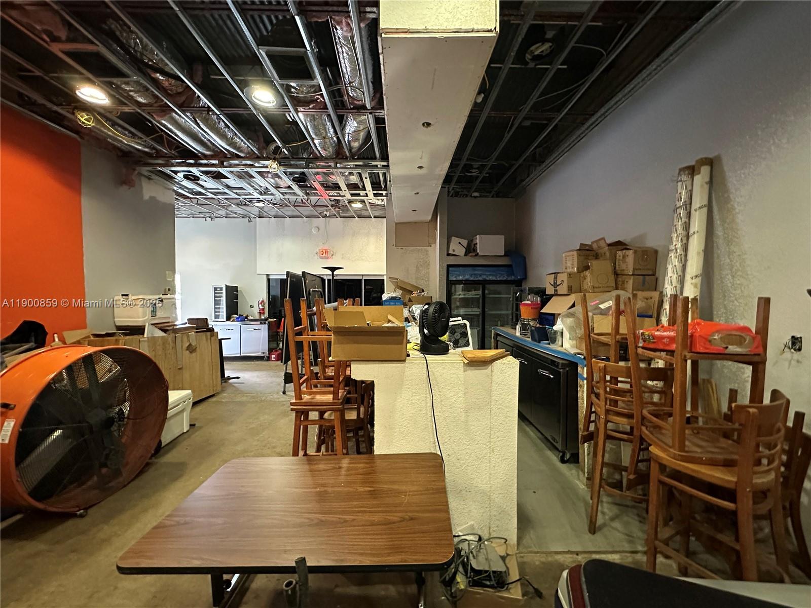   /   sq. ft. $ 2025-10-22 0 Photo