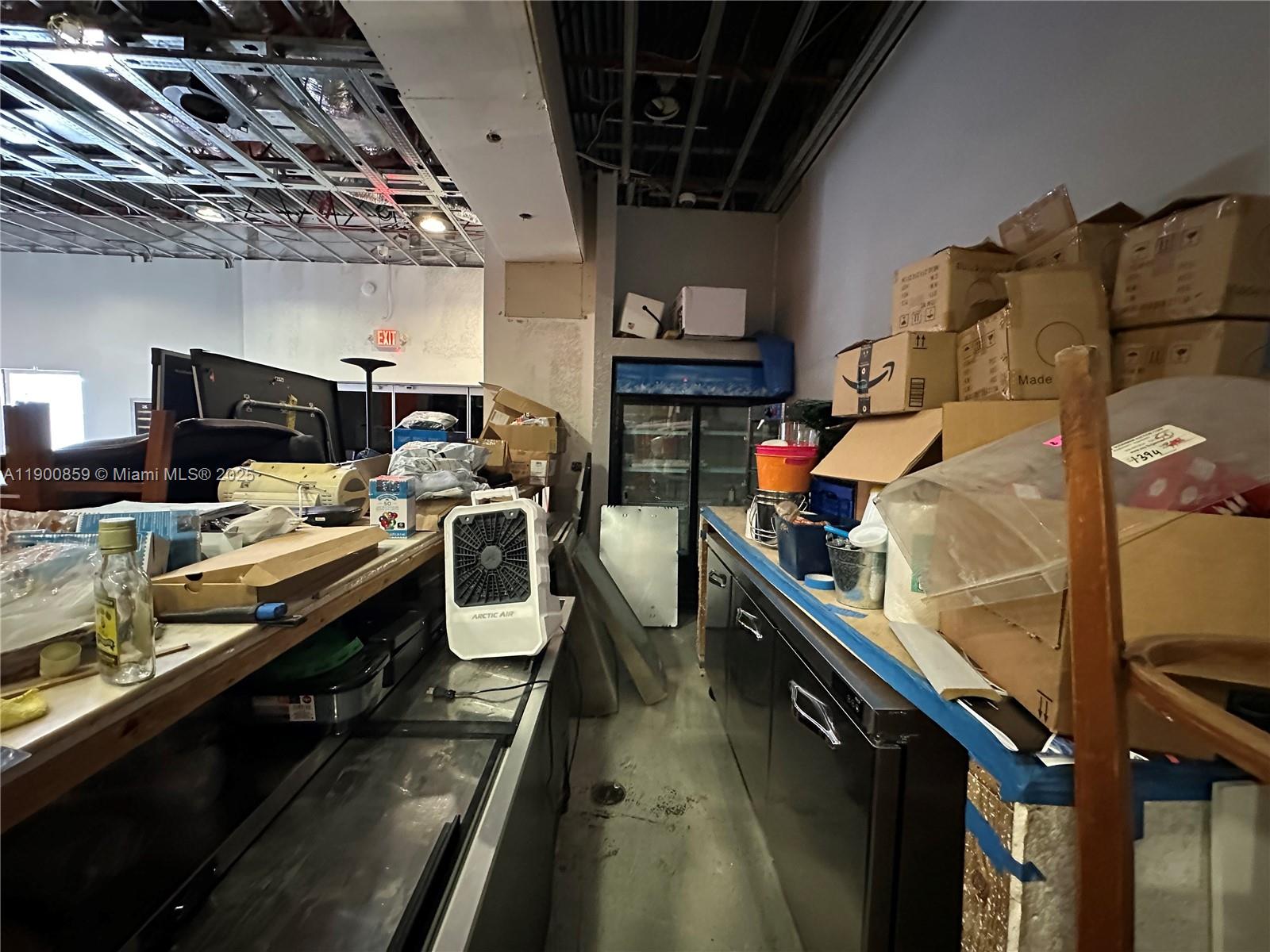   /   sq. ft. $ 2025-10-22 0 Photo