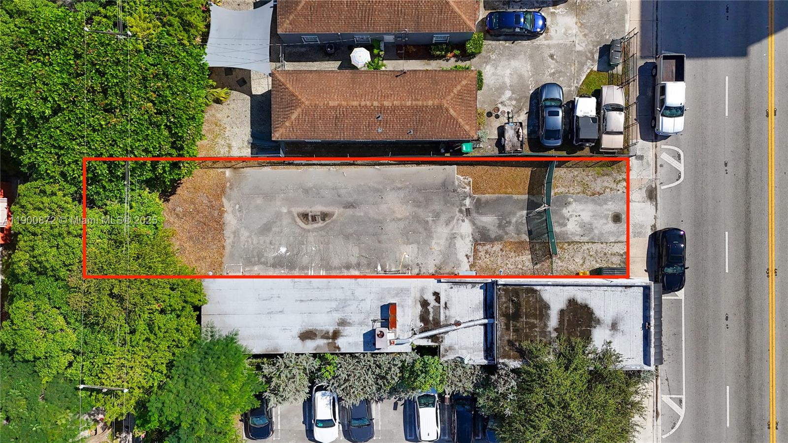 Подробнее   /   кв.футов $ 2025-10-22 0 Фото