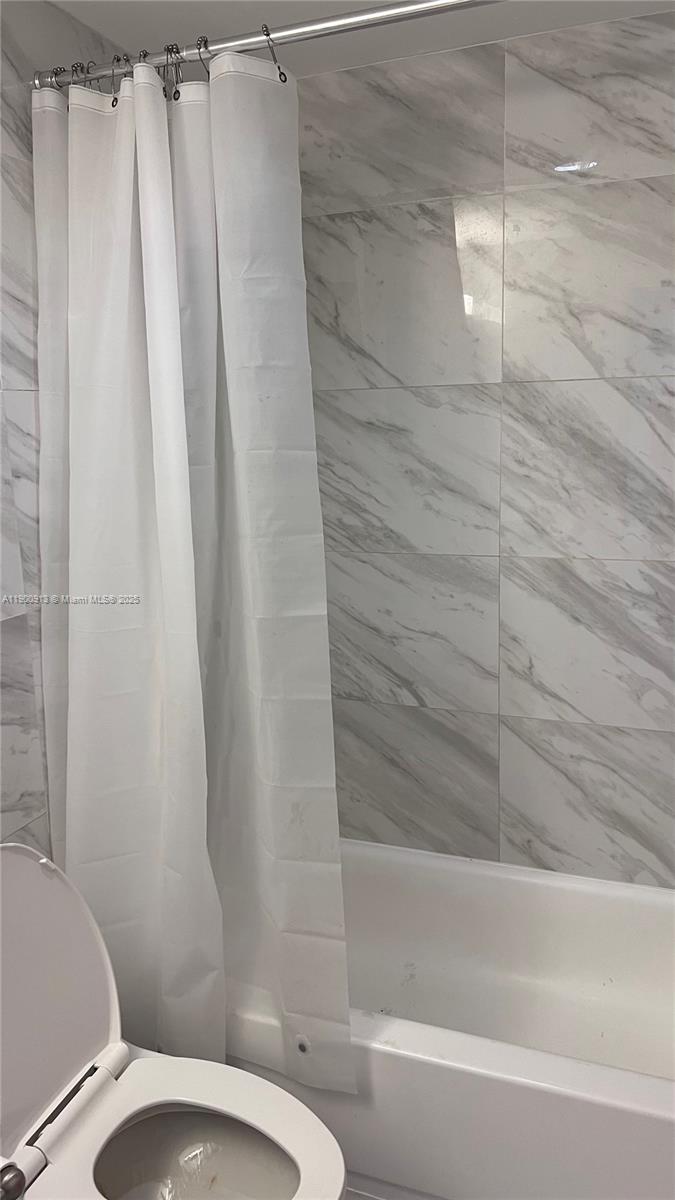 Photo of 400 Kings Point Dr #1416, Sunny Isles Beach, Florida, 33160 -