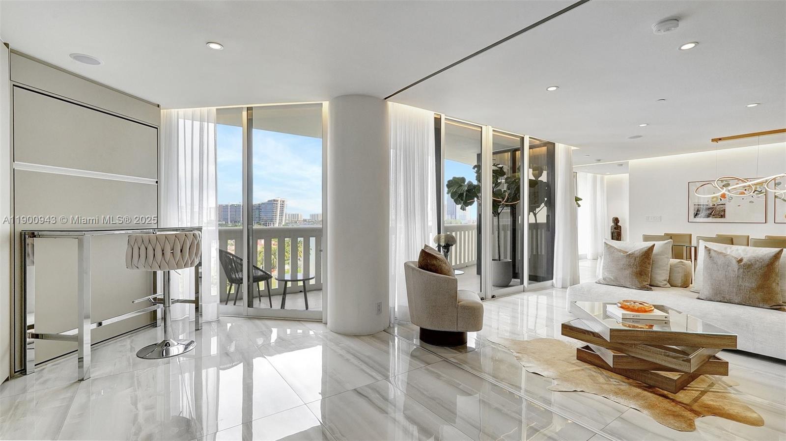 See details 905 2 / 2 1607 sq. ft. $ 2025-10-22 0 Photo