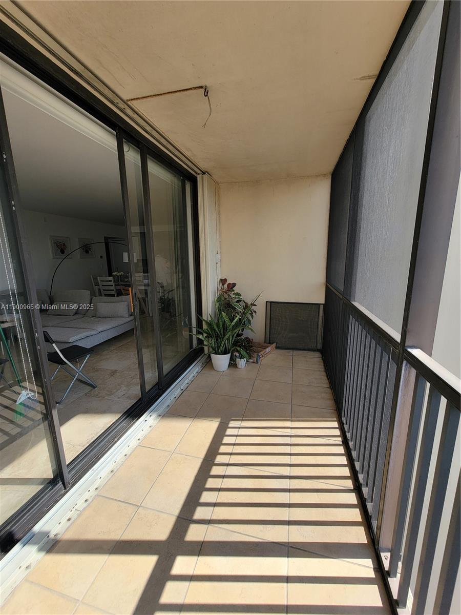 Photo of 20379 Country Club Dr  #539, Aventura, Florida, 33180 -