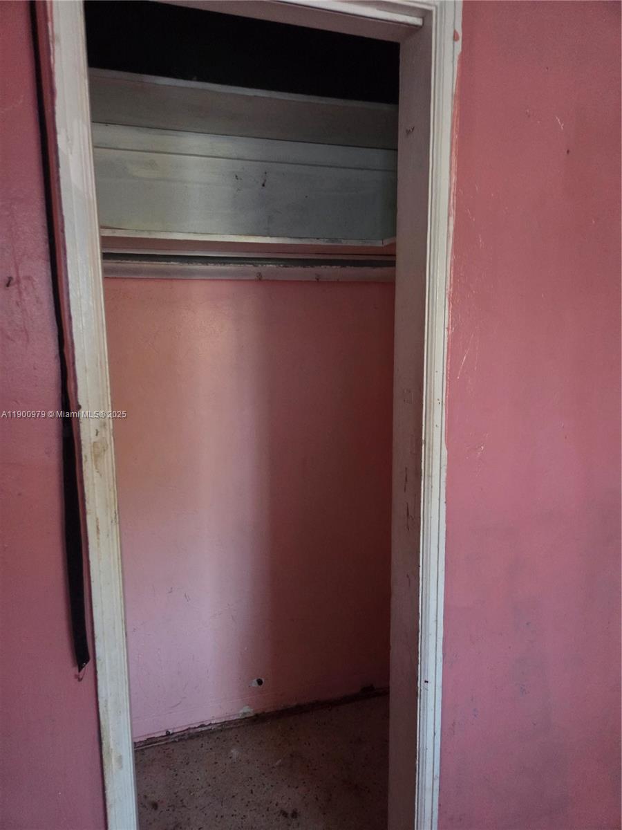 See details 763 2 / 1 1110 sq. ft. $ 2025-10-22 0 Photo