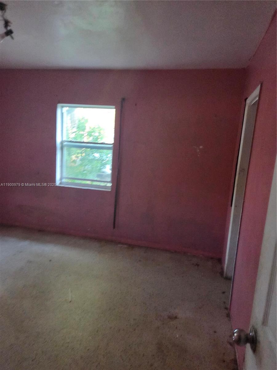 See details 763 2 / 1 1110 sq. ft. $ 2025-10-22 0 Photo