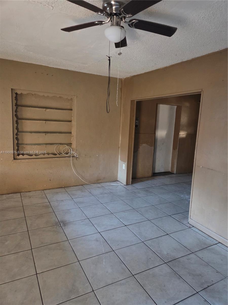 See details 763 2 / 1 1110 sq. ft. $ 2025-10-22 0 Photo