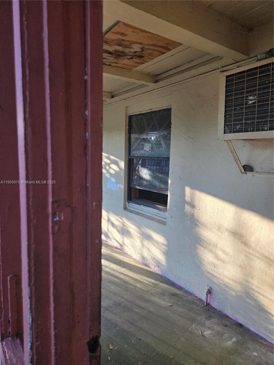 See details 763 2 / 1 1110 sq. ft. $ 2025-10-22 0 Photo