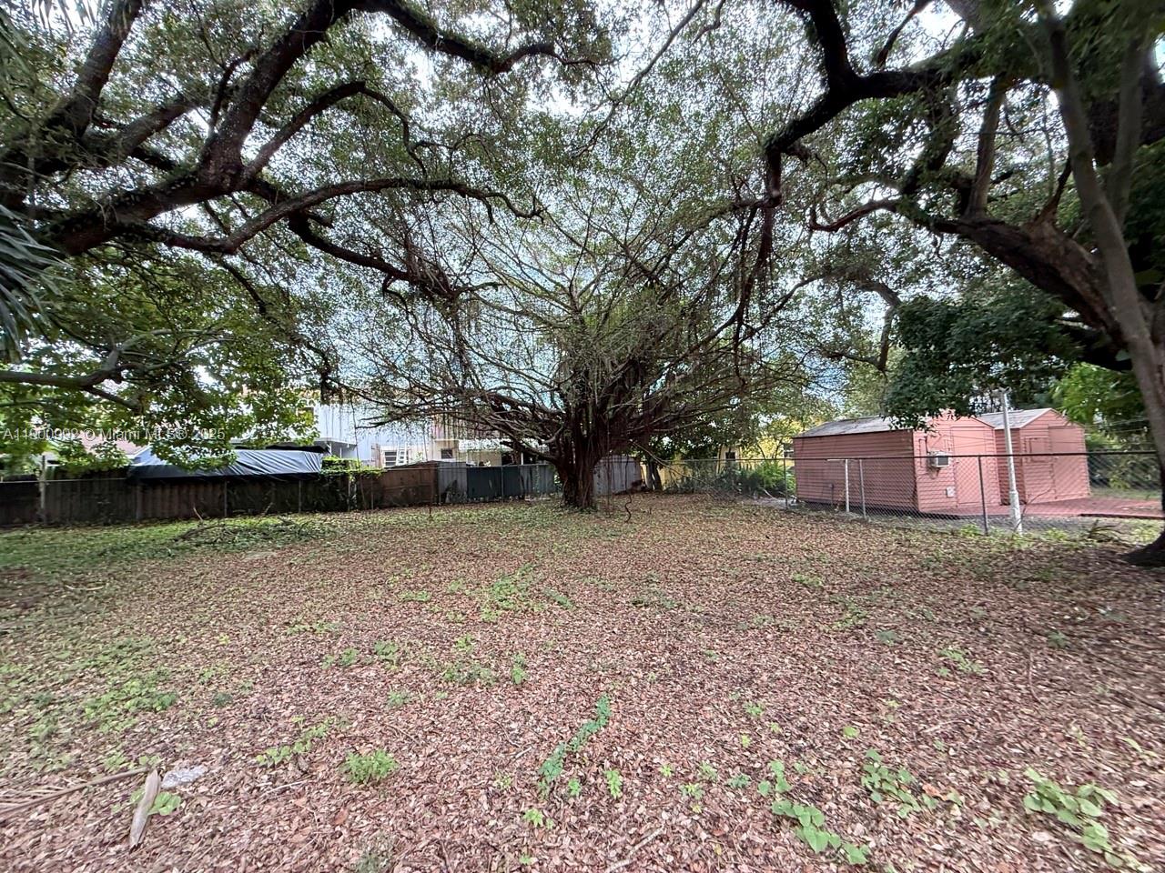 Ver detalles   /   sq. ft. $ 2025-10-22 0 foto