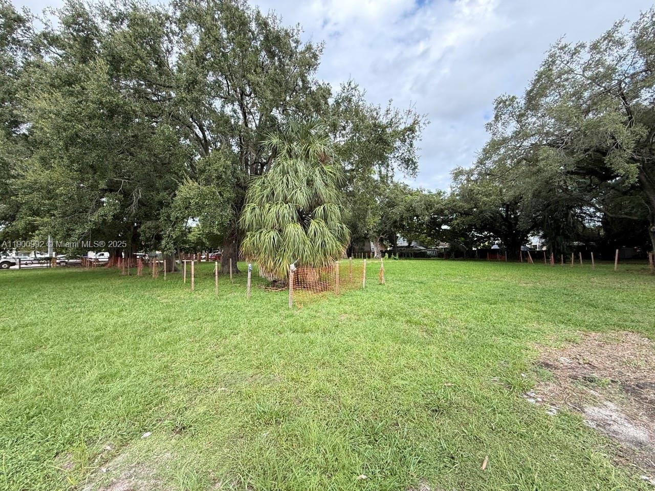 Ver detalles   /   sq. ft. $ 2025-10-22 0 foto